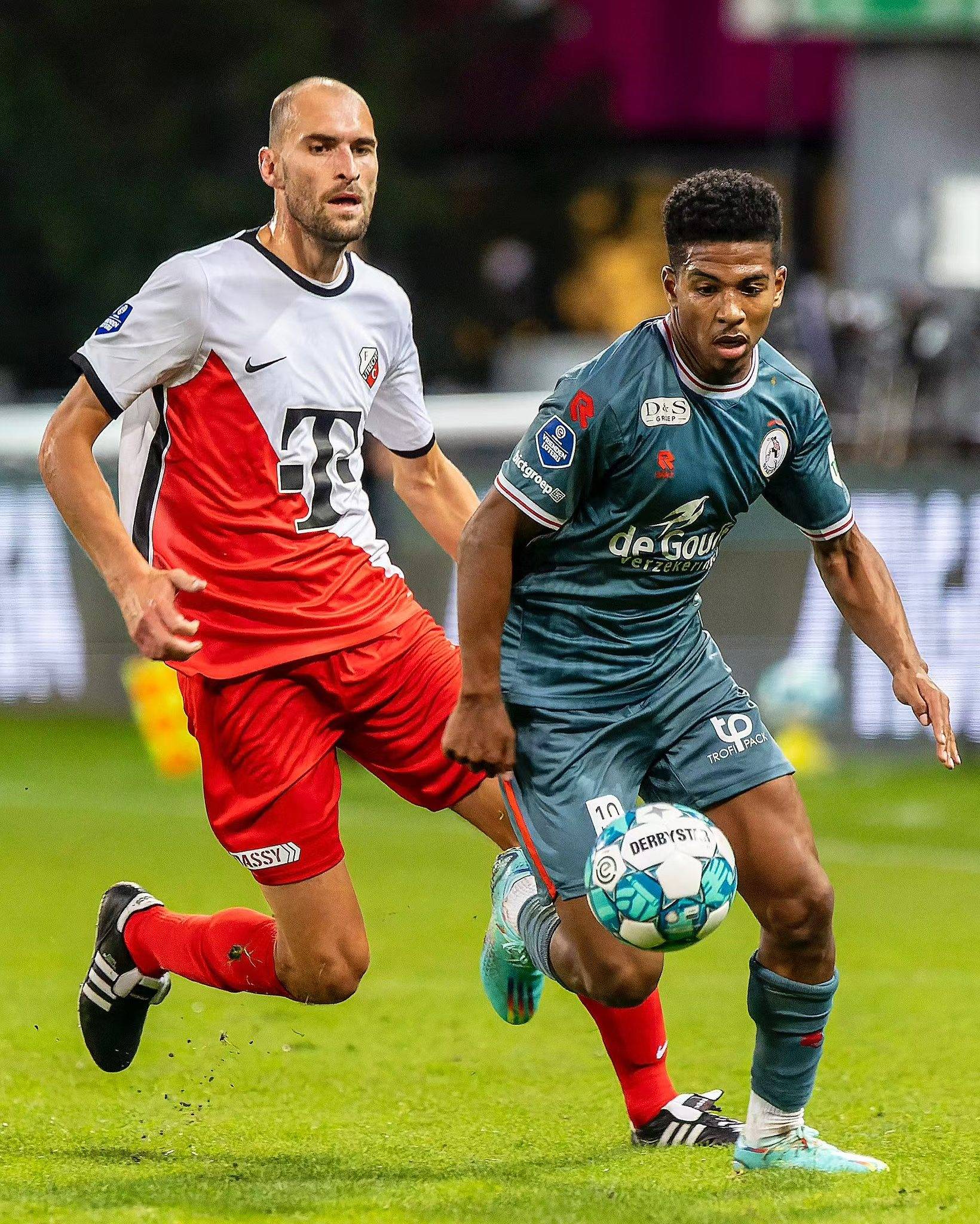 实质性的竞 实质性的竞